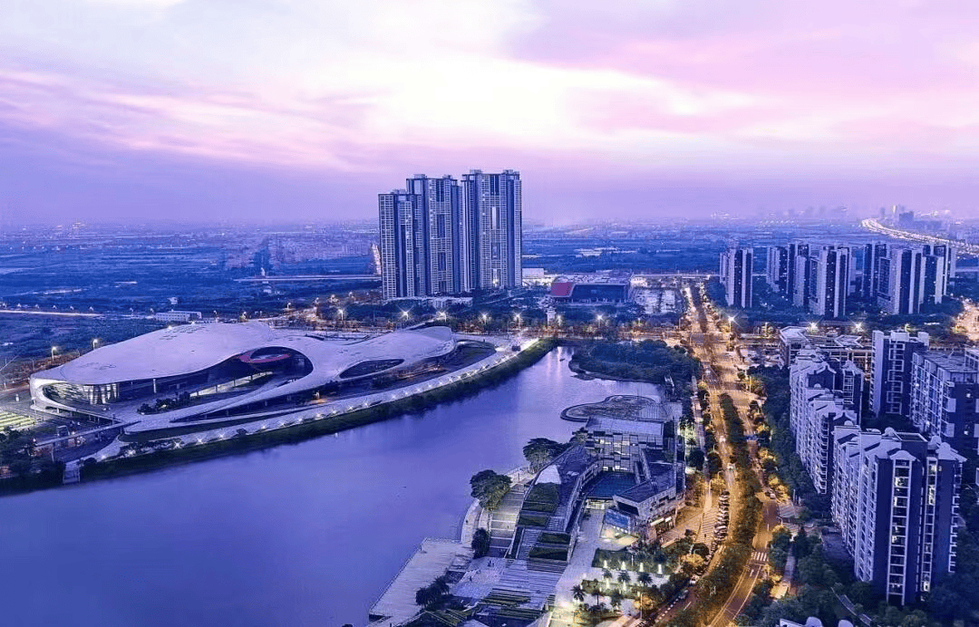 证-最新价格-户型图-容积率-楼盘详情 @202619售楼处✦Ai热搜冰球突破平台中海天幕湾售楼处电话丨首页网站中海天幕湾营销中心欢迎您-认(图10)